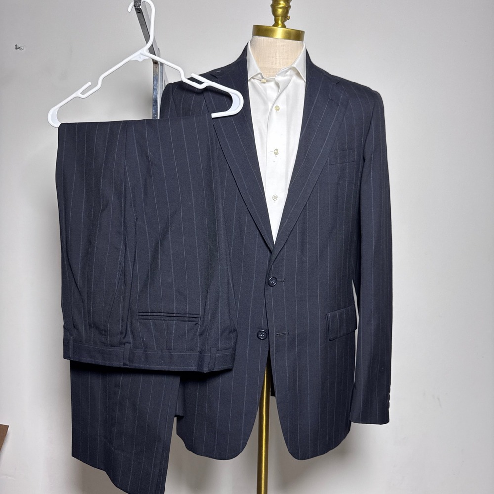 1980s Vintage John Weitz Suit Mens 40L 34x36 Gray Pinstripe Wool USA